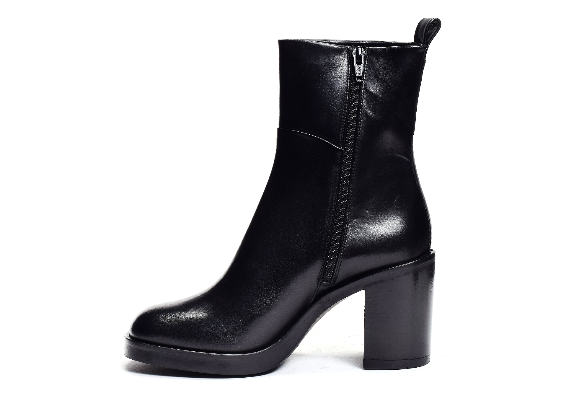 A4948 noir