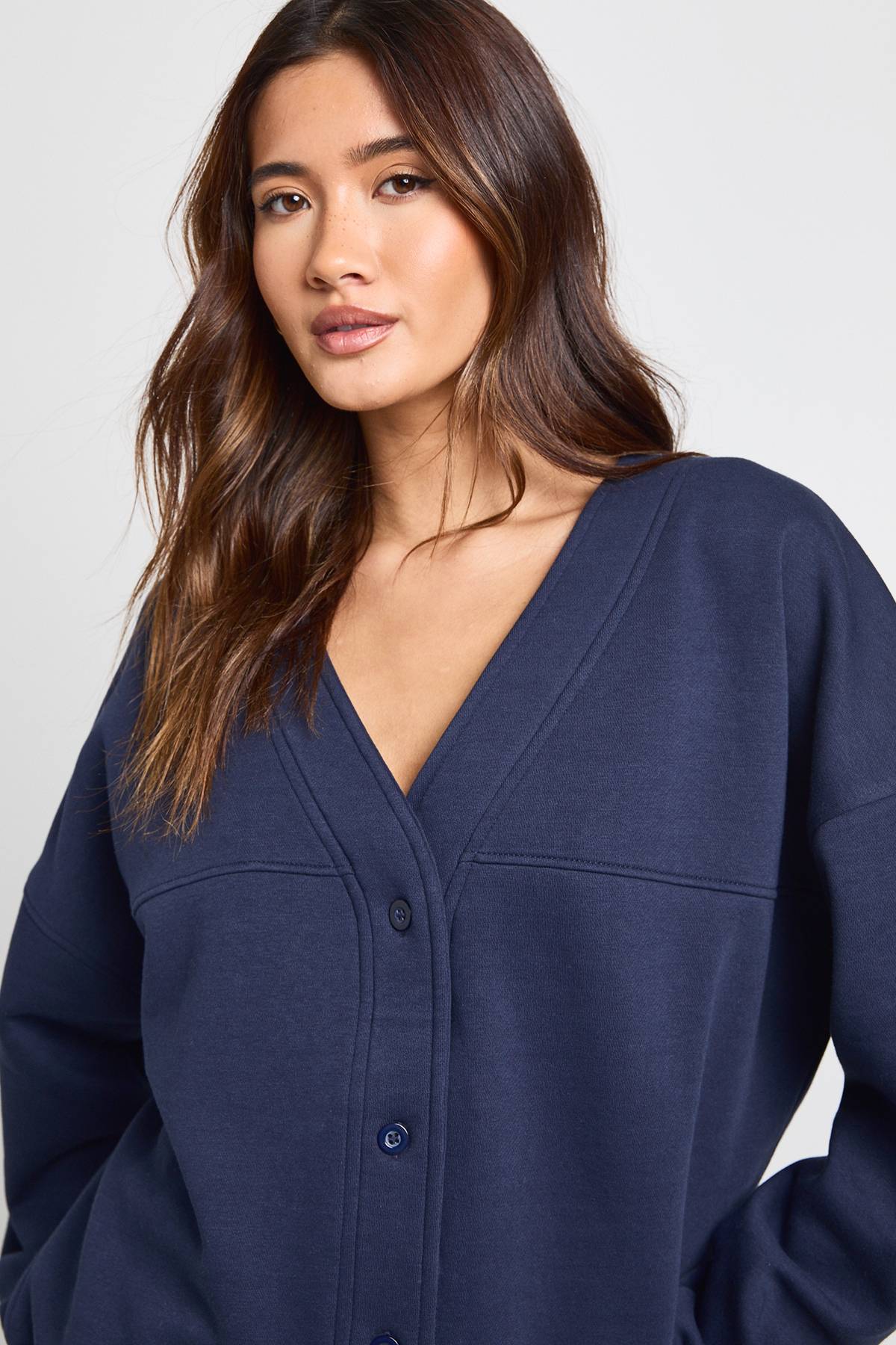 boohoo Ensemble de Survêtement Cardigan Sweat à Boutons et Jogging Jambes Droites