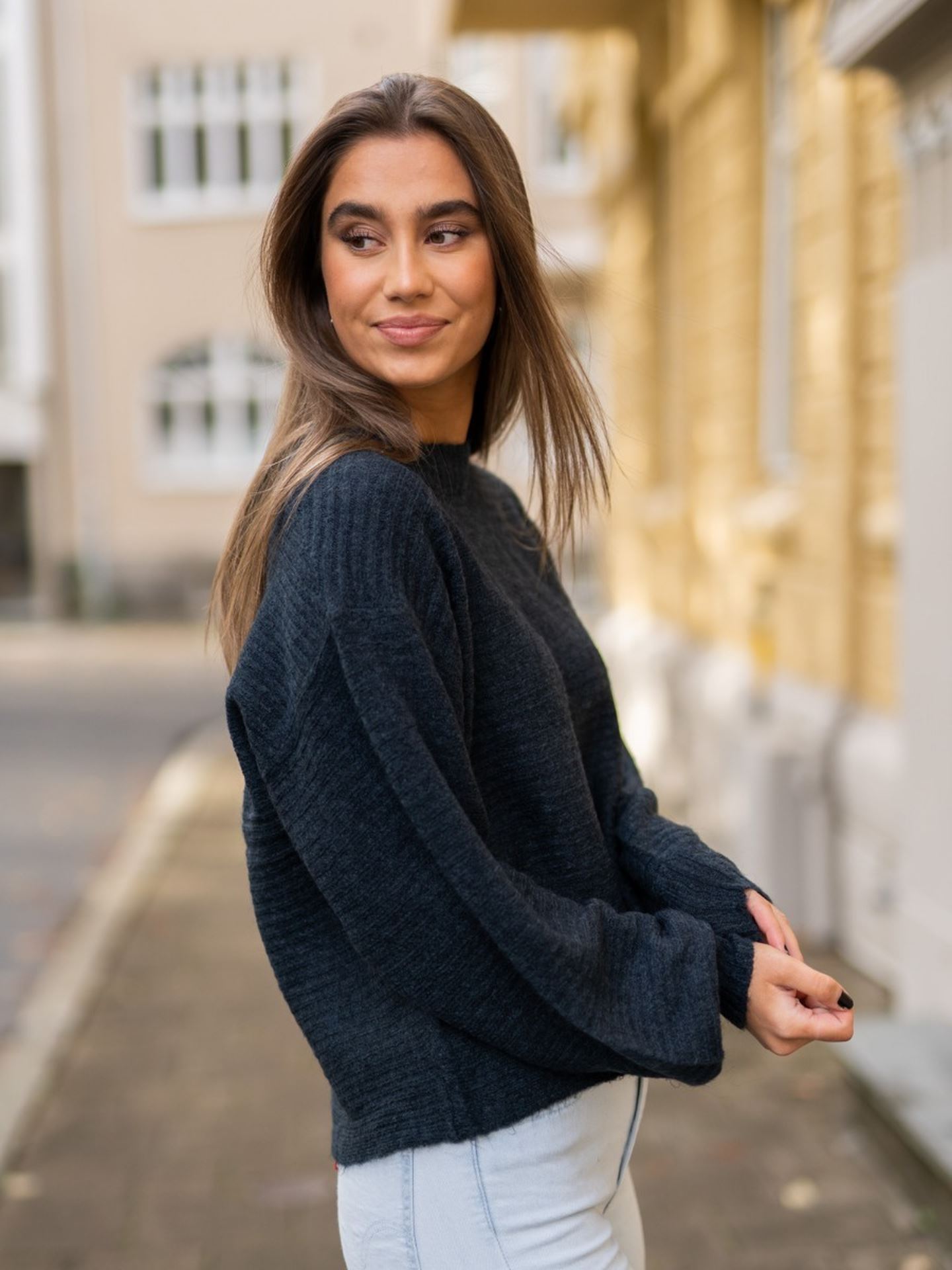 Amara Long Sleeve Rib