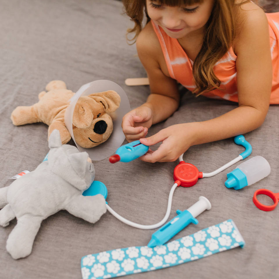 Melissa & Doug dierenarts speelset inclusief opbergtas 24-delig