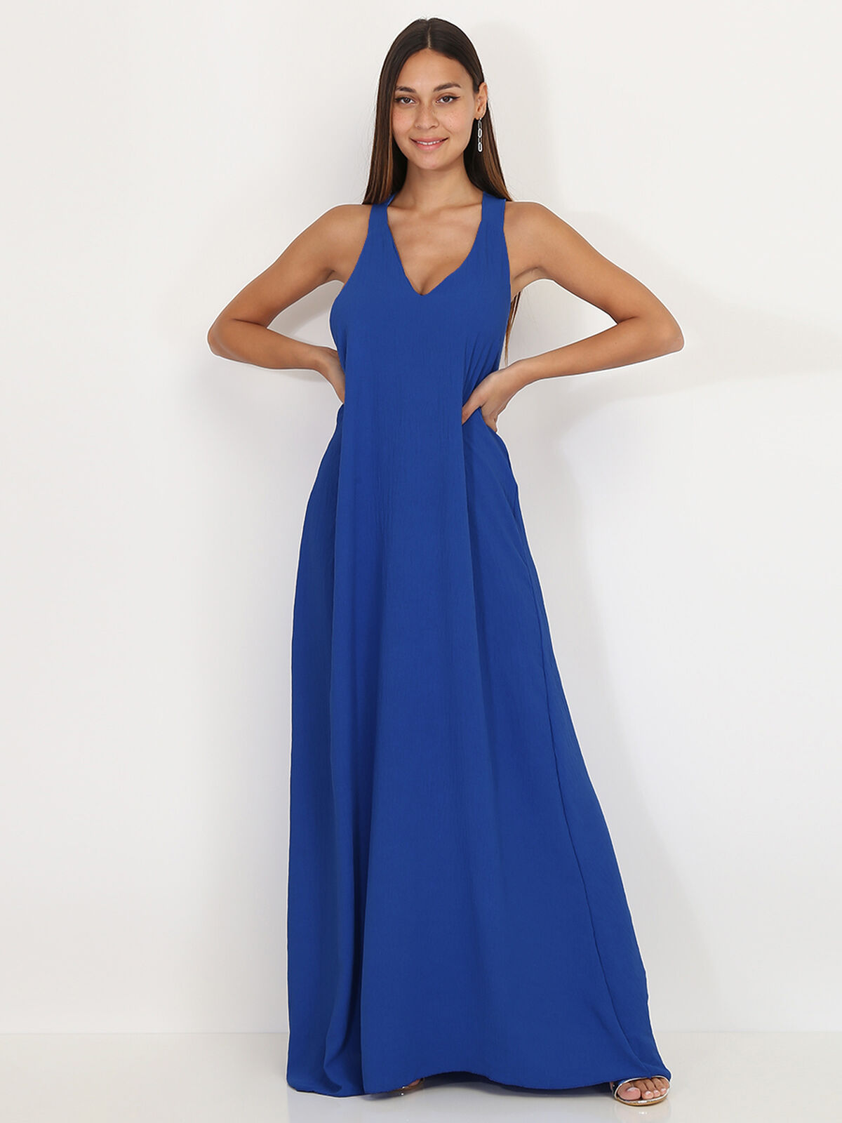 Robe longue et ample à dos croisé- Bleu