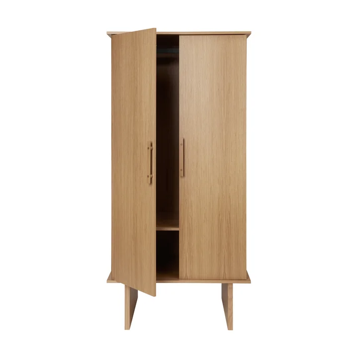 Ferm Living - Stilt Kleiderschrank, Eiche natur