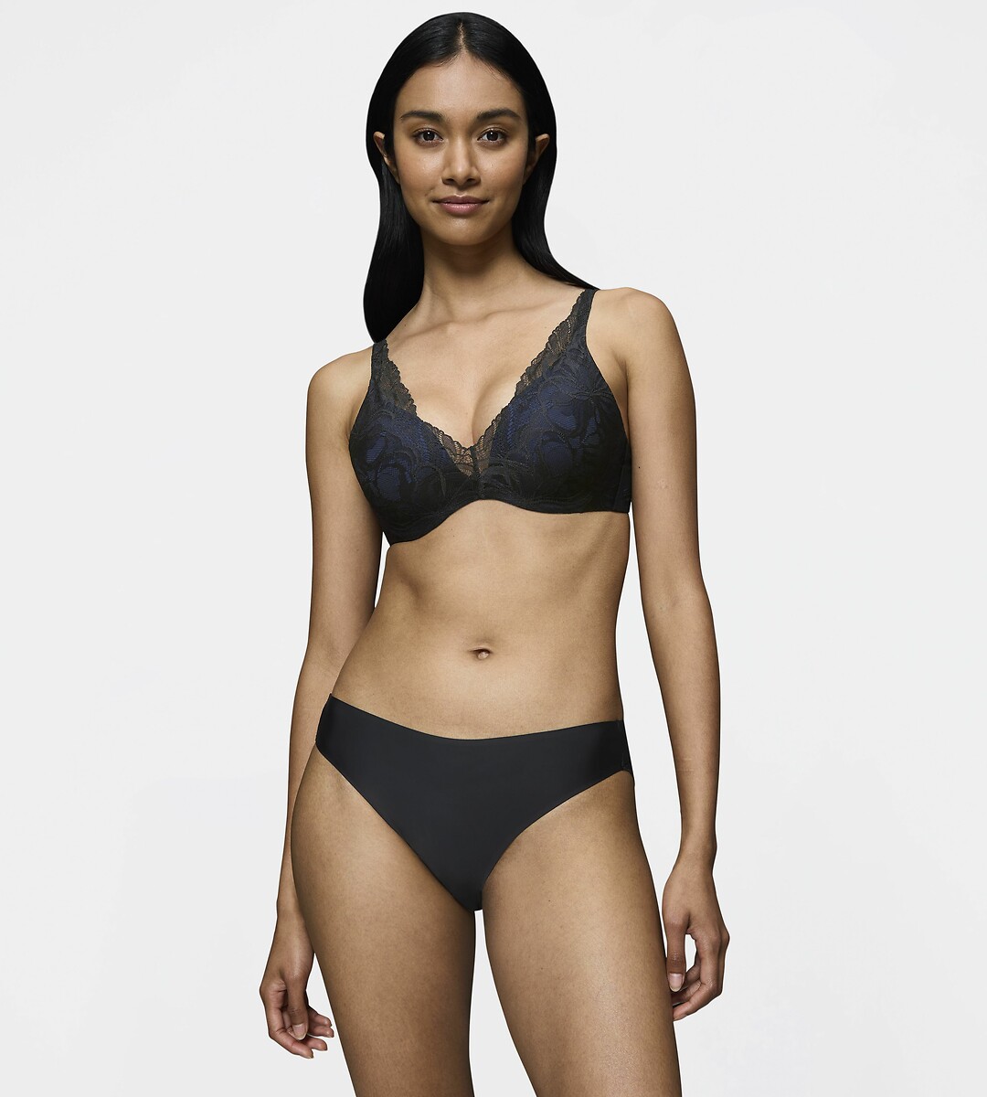 TRIUNFO<br>Tai slip Body Make-Up Illusion Lace