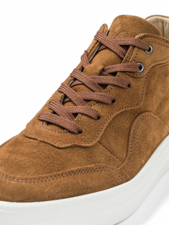 Club-Sneaker
