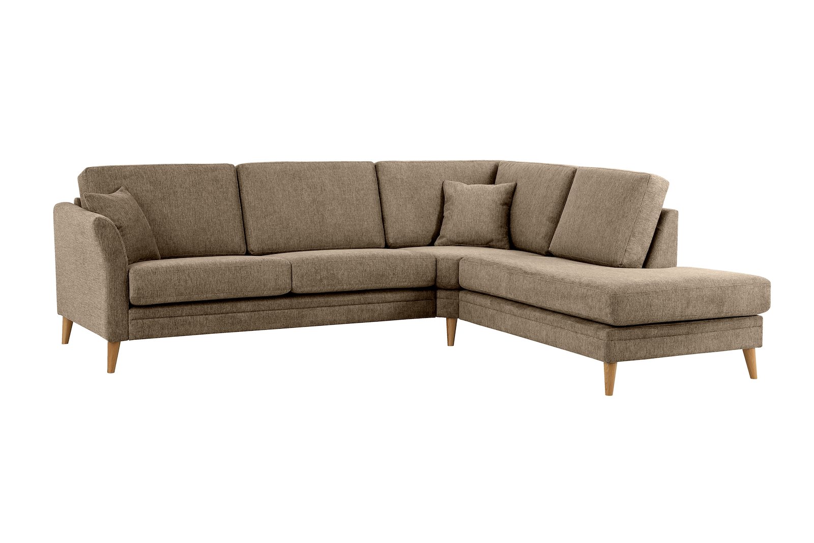 Eden hjørnesofa 2,5-seter med åpen ende høyre. Tekstil Brego 14 Latte med ben i eik natur (15137).