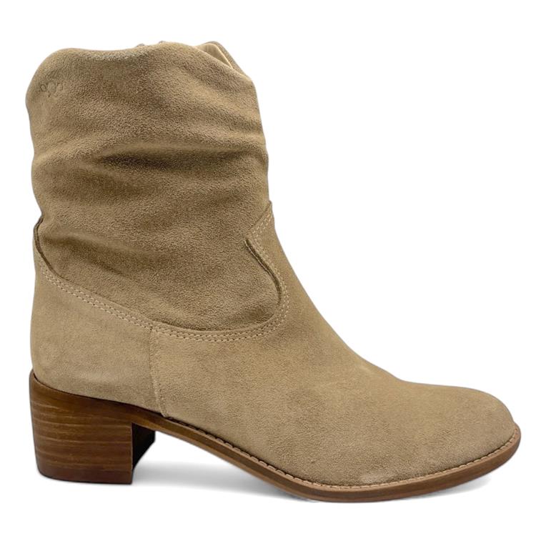 AQA Shoes A8749 Beige