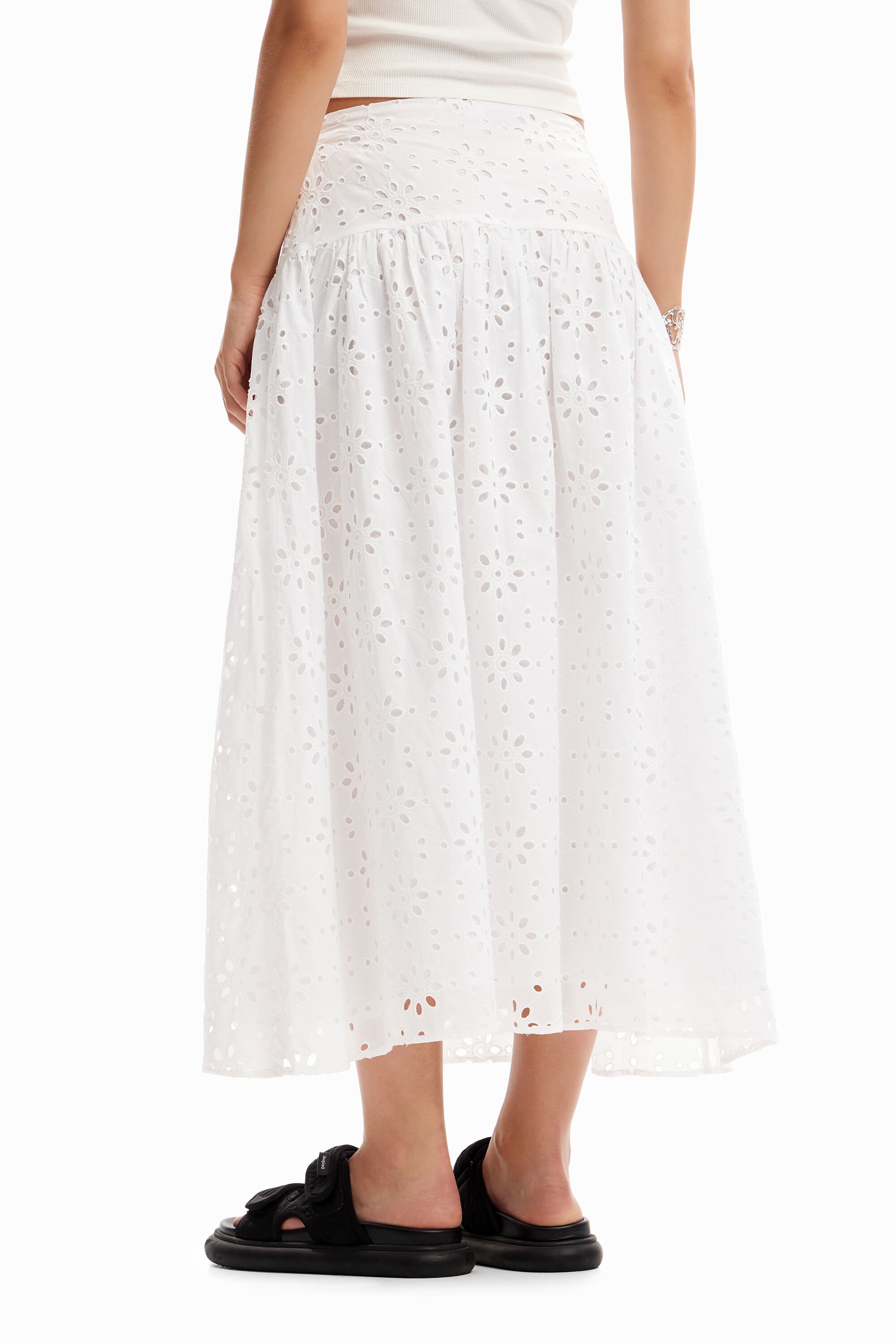 Jupe midi broderie suisse