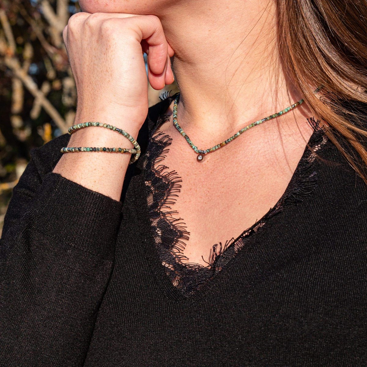Collier, bracelet et boucles d'oreilles Lumia en pierres Turquoise Africain