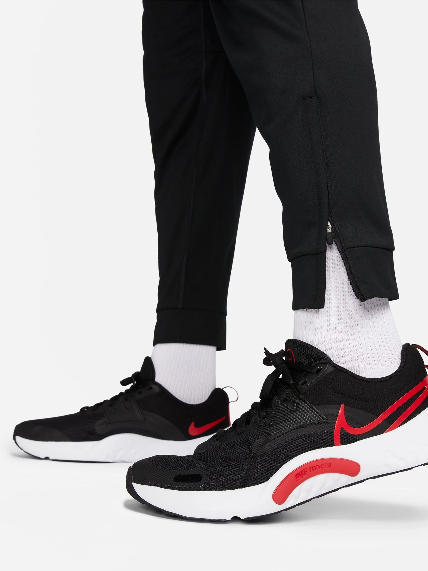 Zwart - Nike Dri-FIT Totality trainingsbroek met taps toelopende pijpen