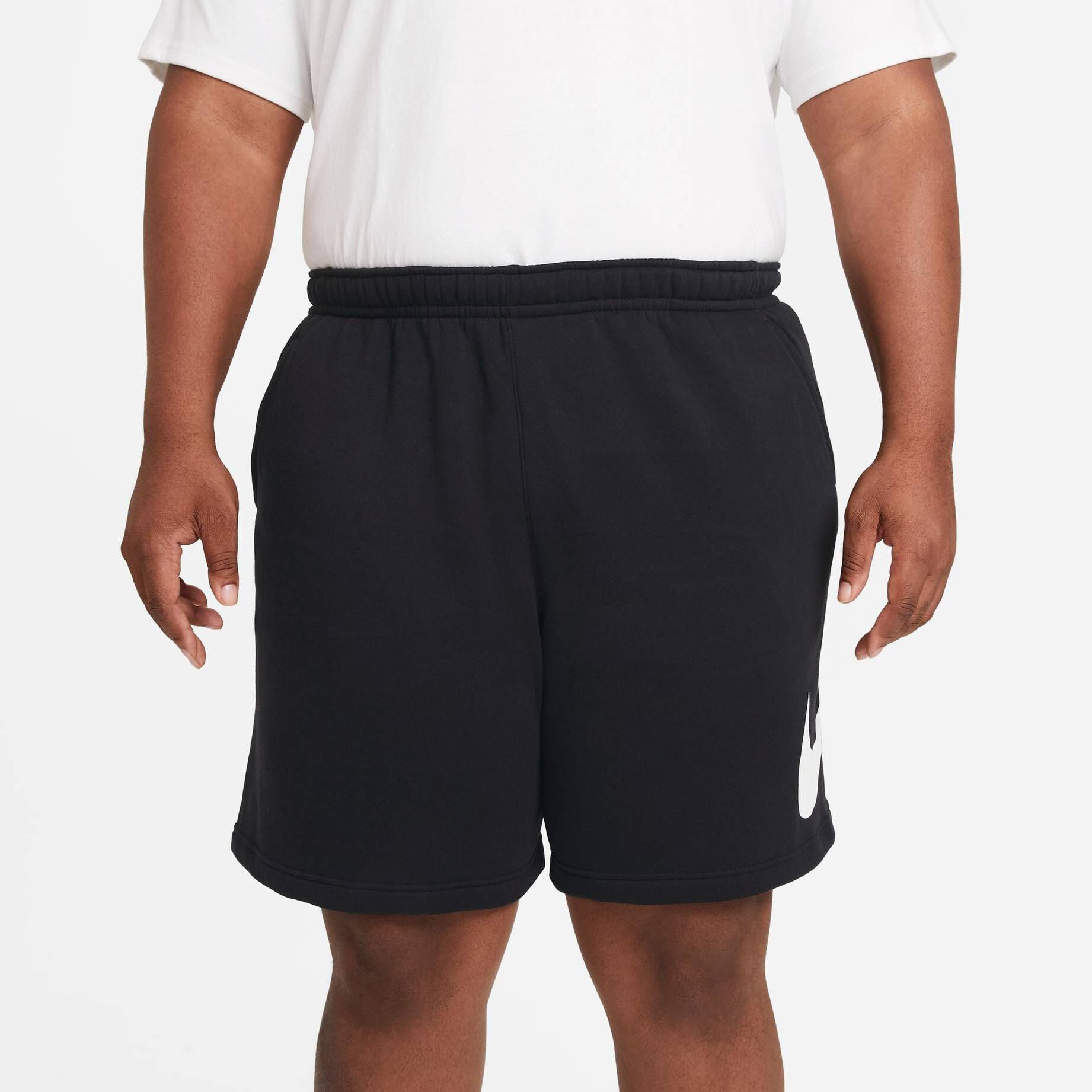 Nike| Herren Sweatshorts CLUB GRAPHIC