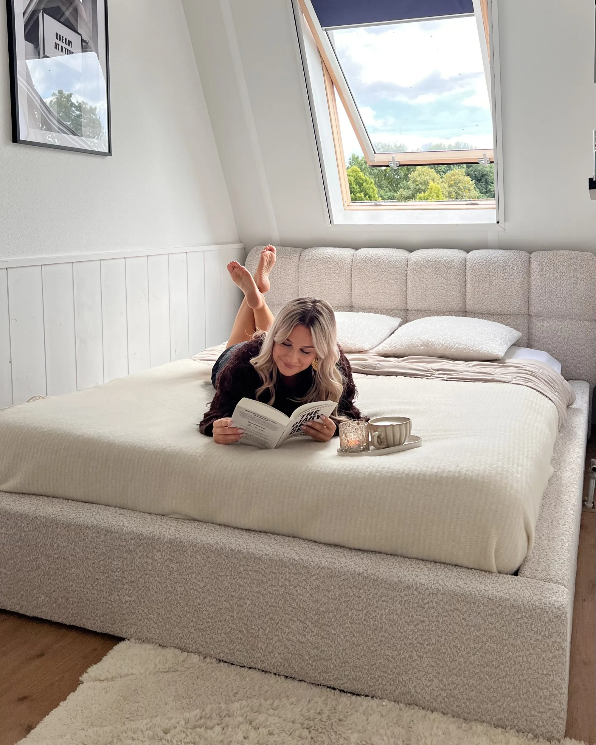 Bed met opbergruimte Bouclé BASTON 160 x 200 cm Lichtbeige