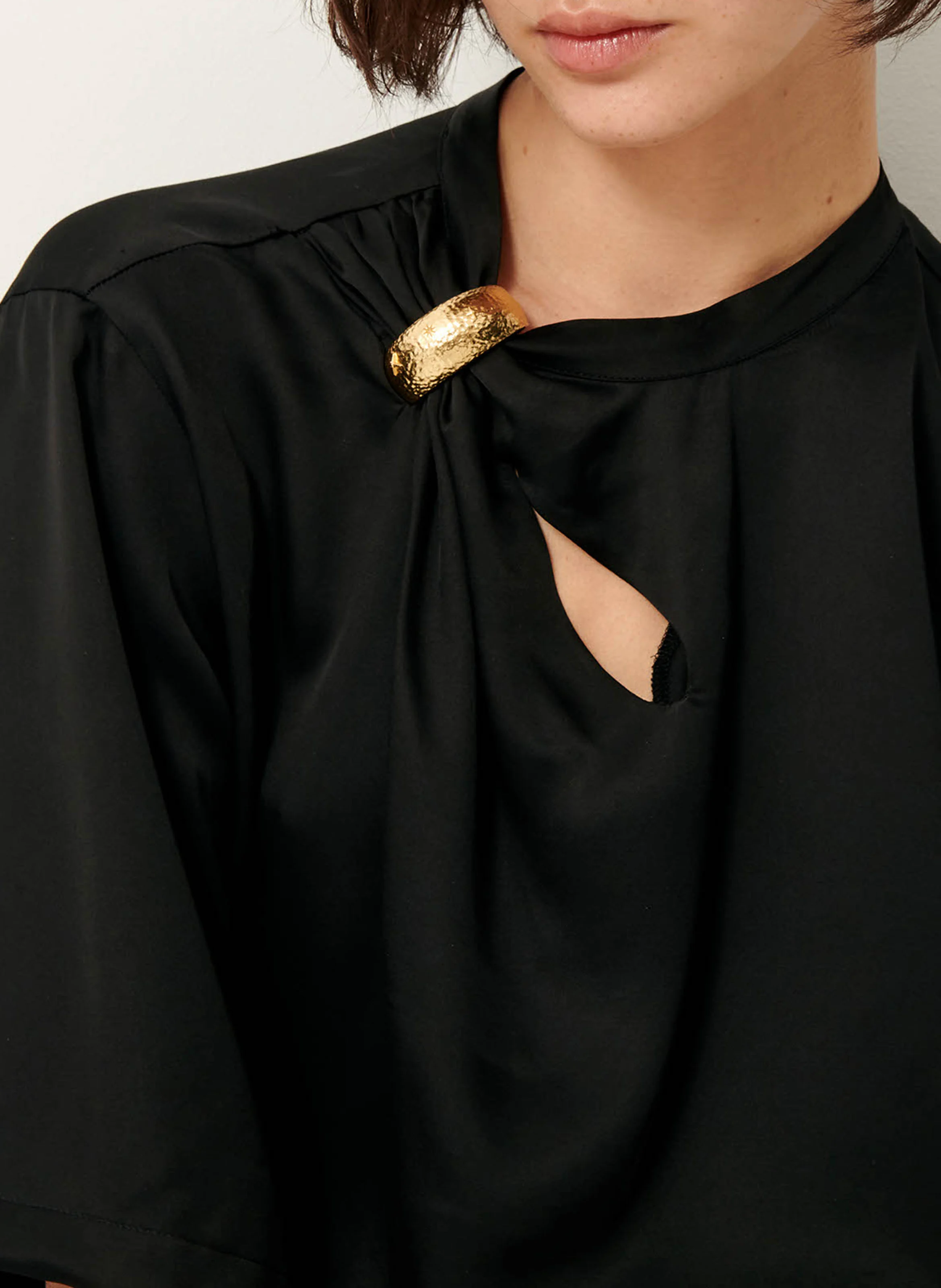 LAYLA - Blouse droite satinée | Noir