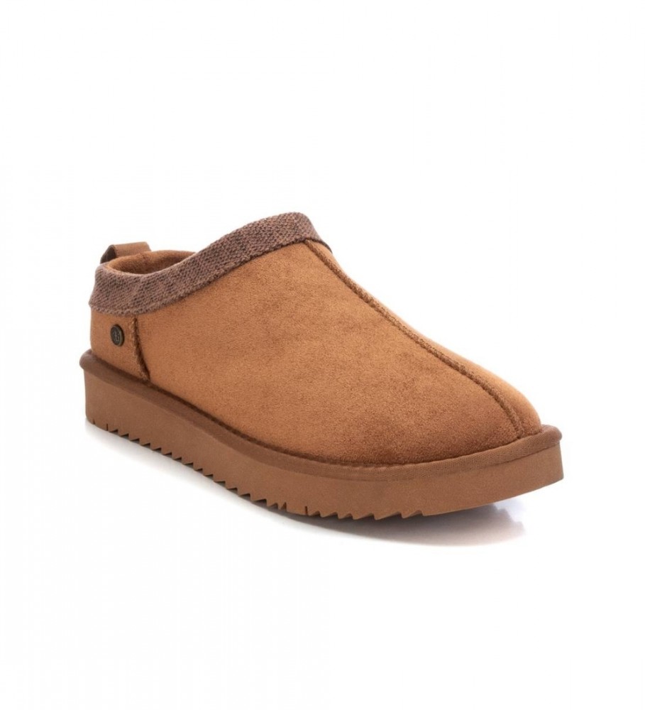 Tênis Xti 142119 marrom