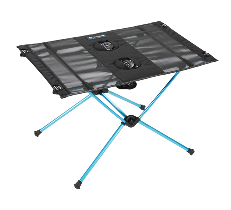 Table One Kampeertafel