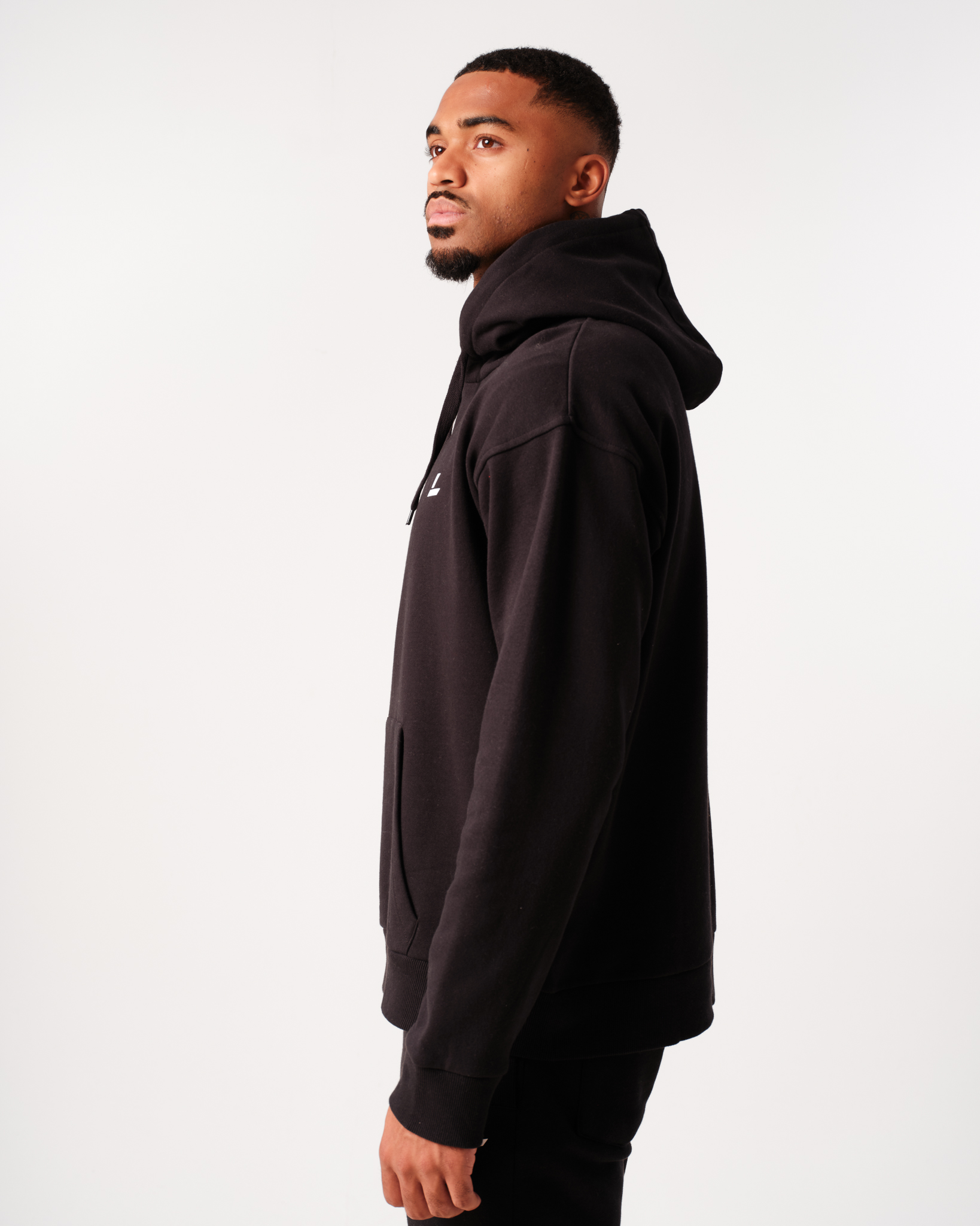 LEVITY Core Sweat Hoodie Black