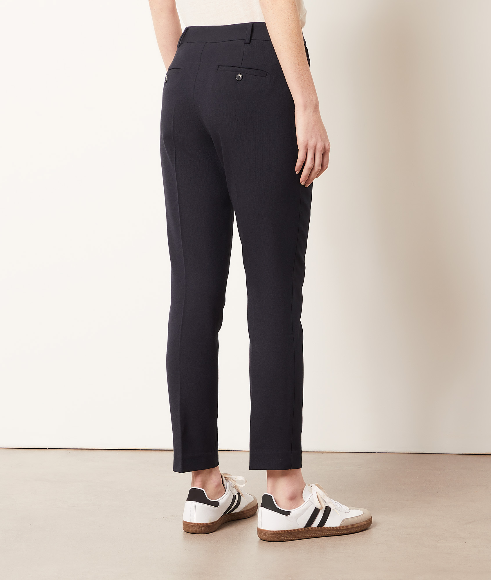 Pantalon coupe cigarette