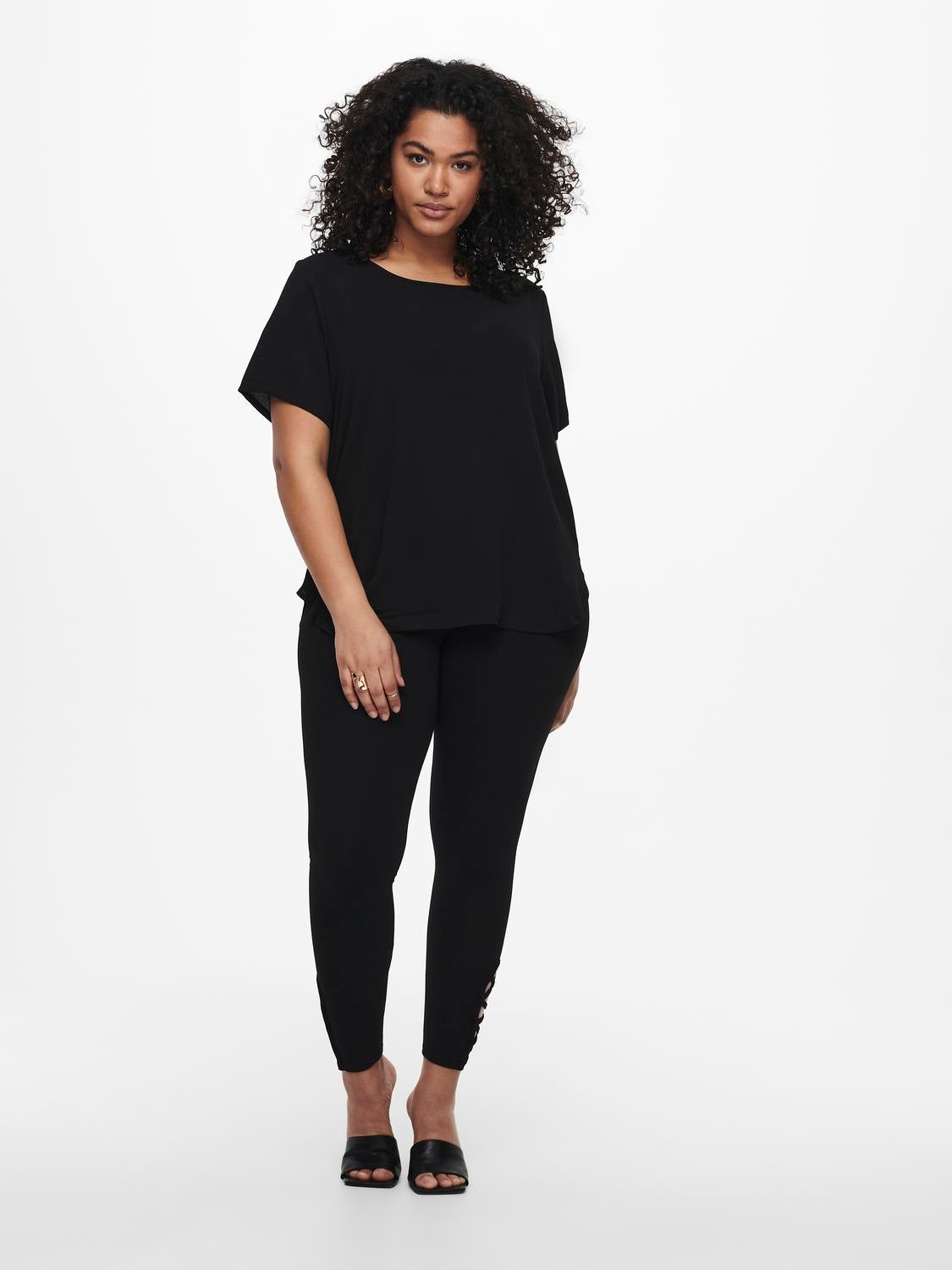 CARVICA Top Black