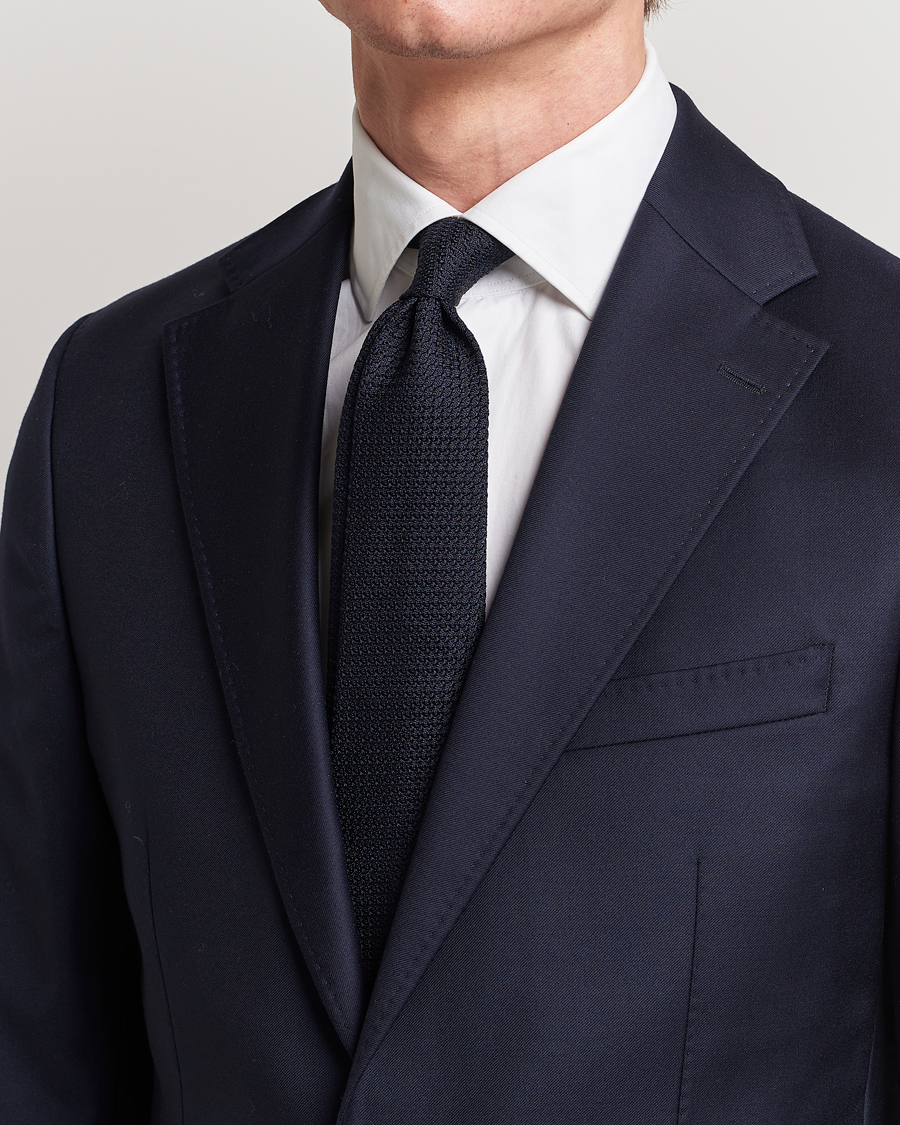 Amanda Christensen Silk Grenadine 8 cm Tie Navy