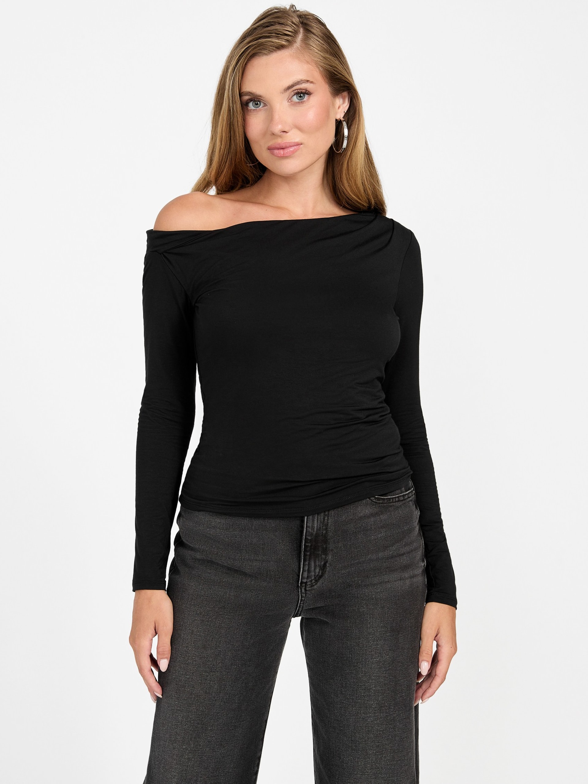 Blusa Eco Julianna com ombros à mostra