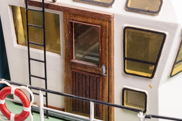 Billing Boats - Smit Nederland 528 Skib Byggesæt - 1:33 - Bb528