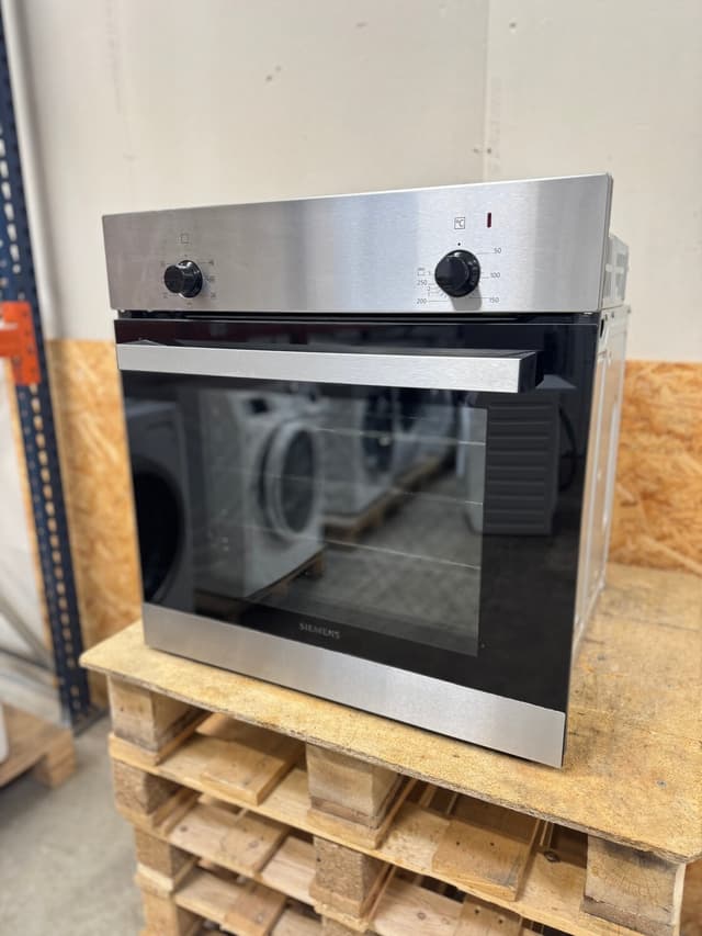 Siemens indbygningsovn HB010FBR0S