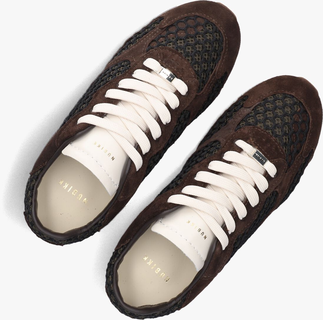 bruine nubikk lage sneakers riley morgan