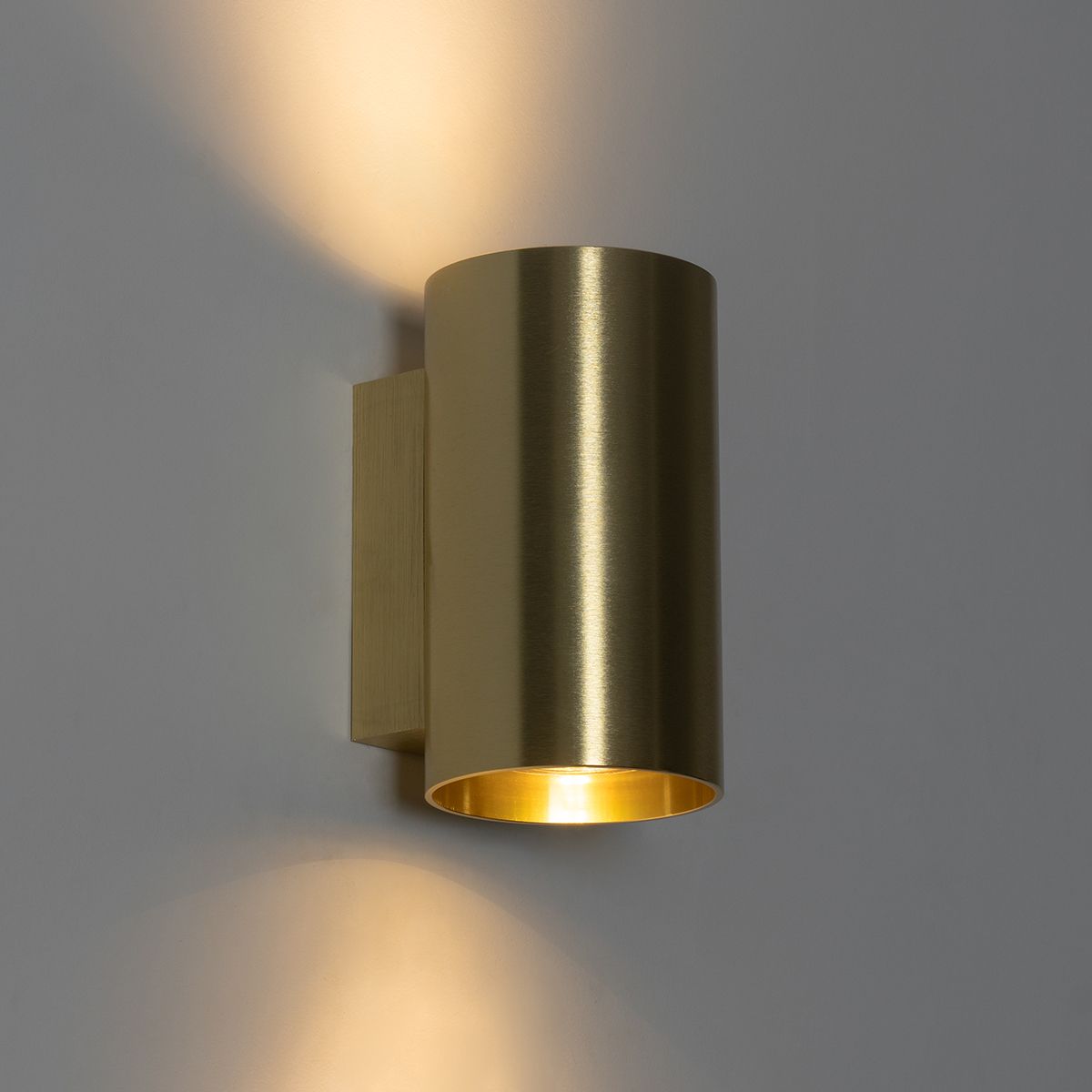 Smart wandlamp goud rond incl. 2 Wifi GU10 - Sandy