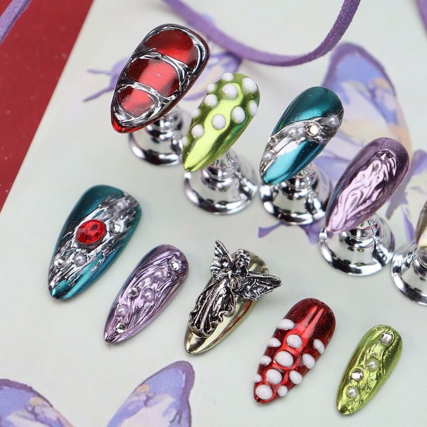 gracienorm - Butterfly Metallic Almond Press On Nail