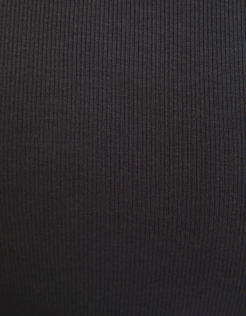 Camiseta canelada de manga curta