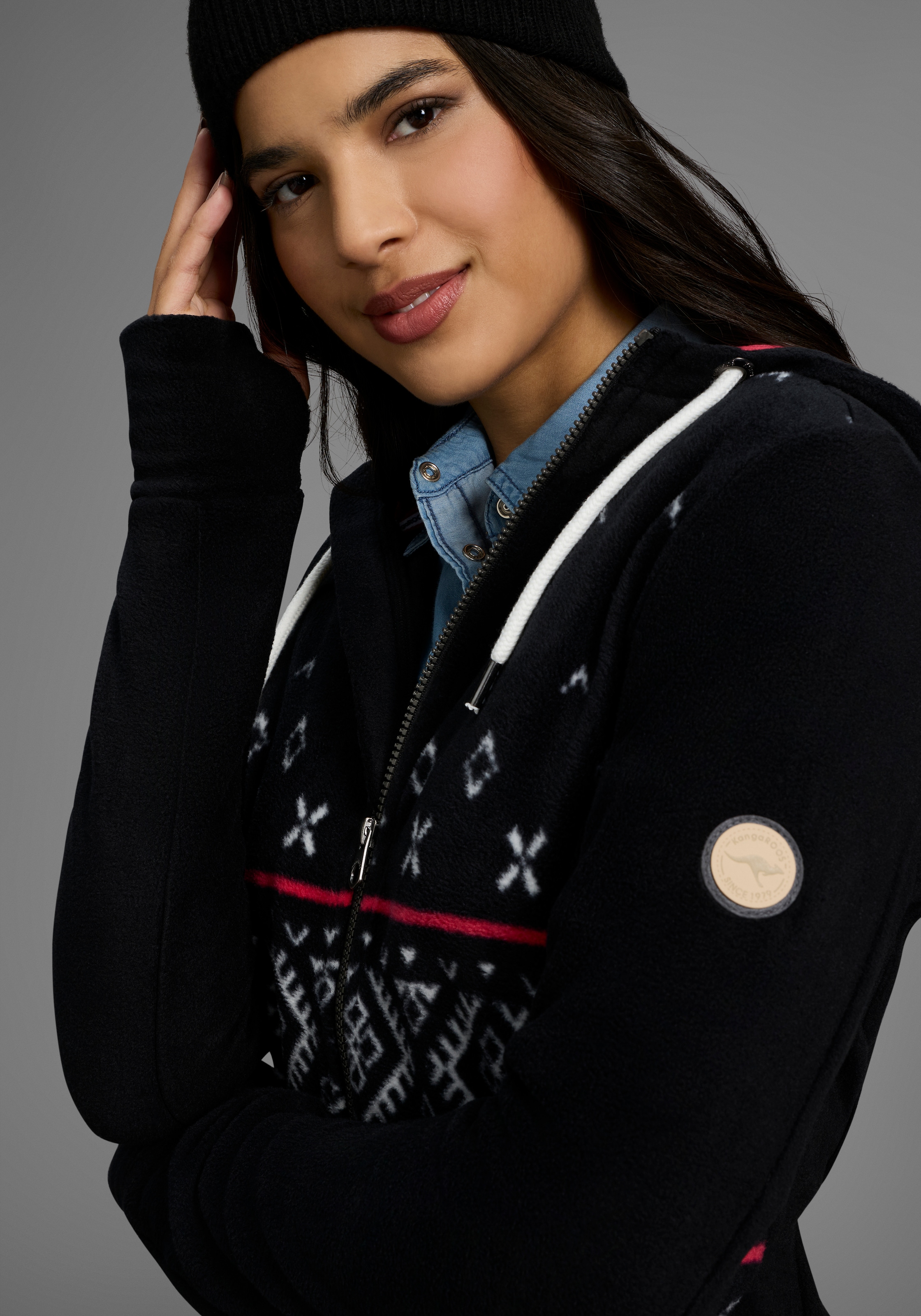 KangaROOS Fleecejacke mit Kapuze mit Norweger Muster und Kapuze