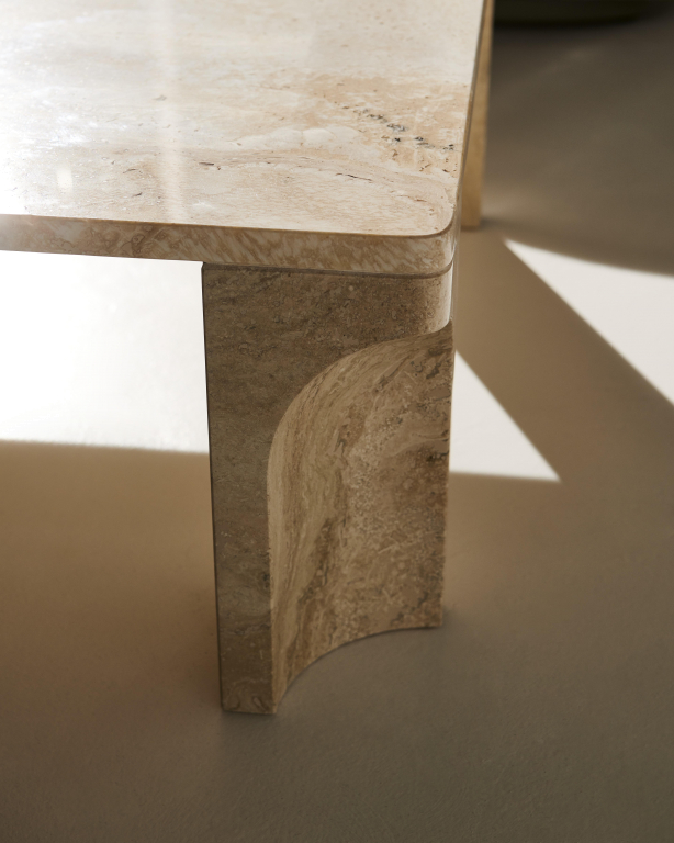 Gubi Doric salontafel 140x80 travertine