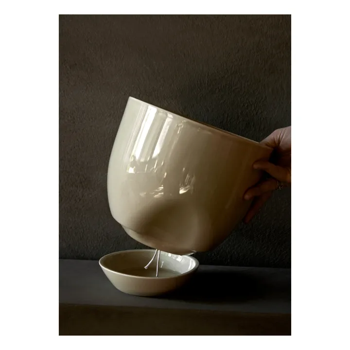 Audo Copenhagen Cache pot Hydrous en céramique  | Beige