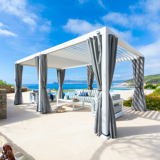Pergola bioclimatique EVORA blanc + 1 kit de rideaux, moustiquaires et rails