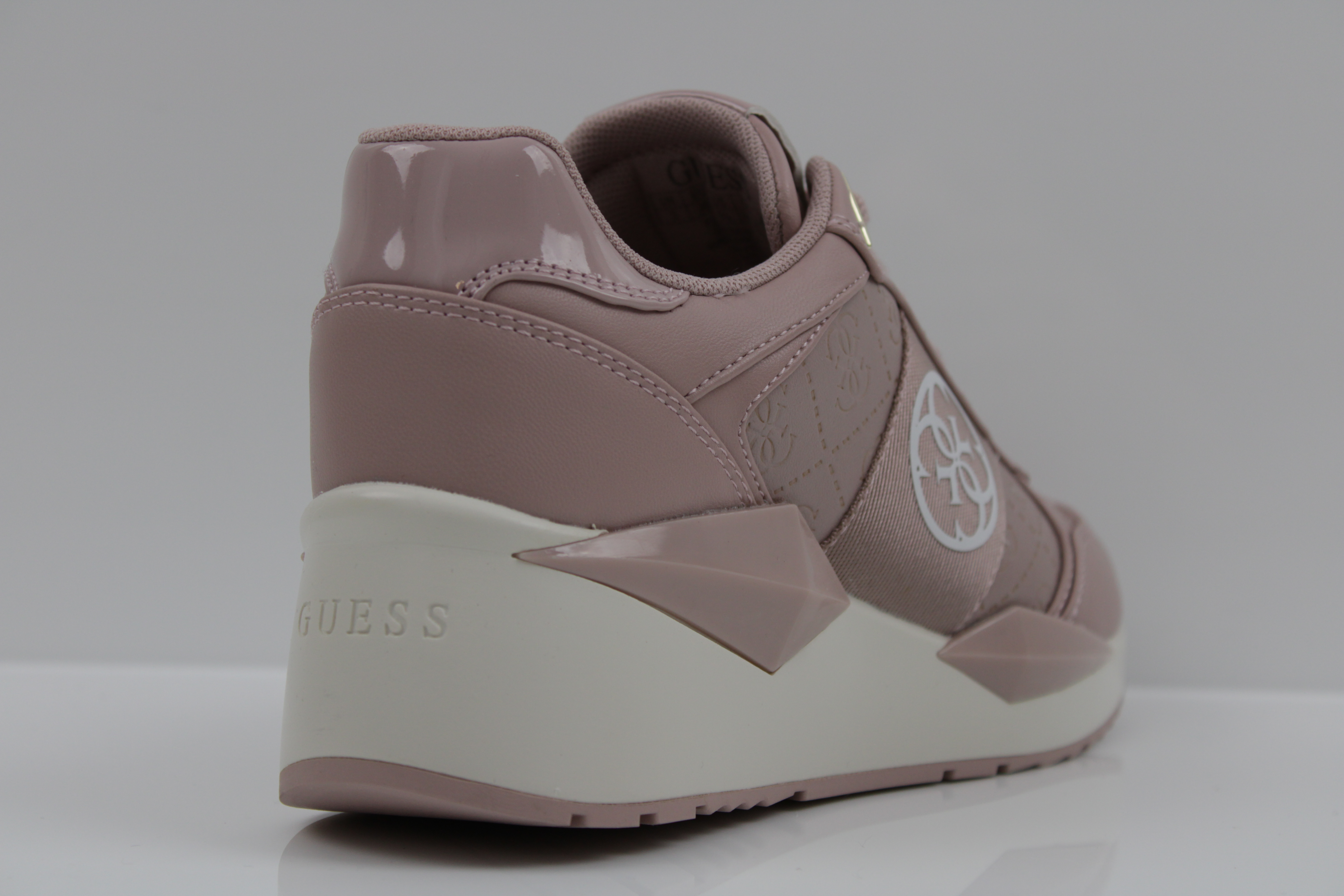 Guess Sneaker