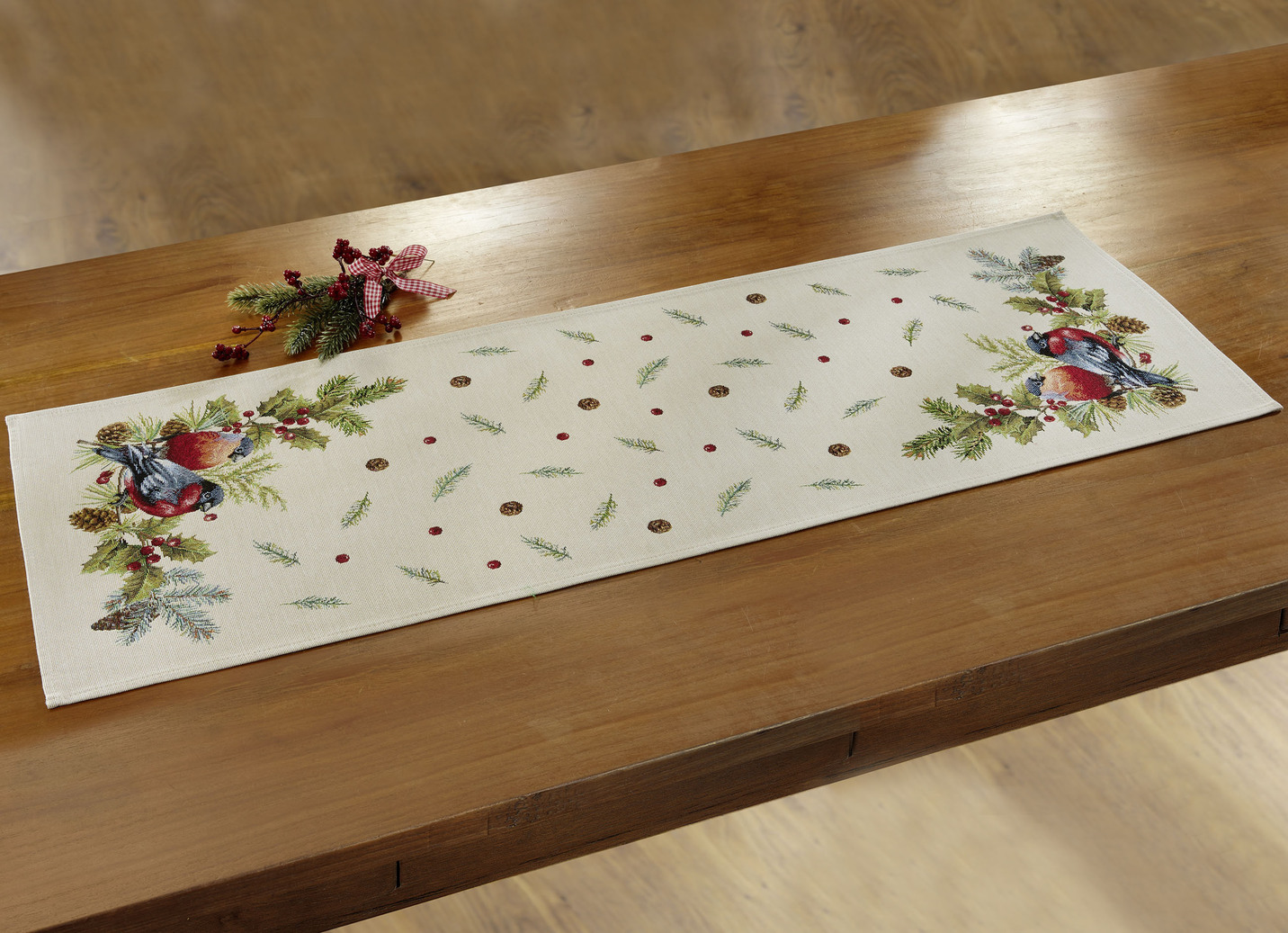Tisch- und Raumdekoration mit Naturmotiven