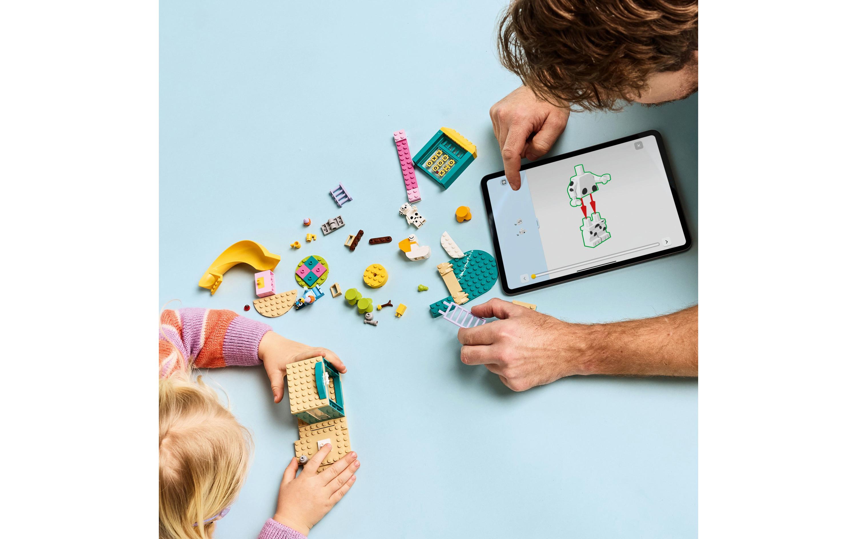 Bluey und Chloe auf dem Spielplatz 11201Bau- und Spiel-Set für Kinder