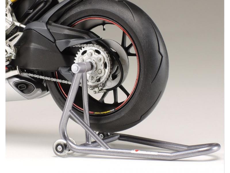 Tamiya Bausatz Ducati Panigale 1199 S Tricolore 1:12 Kunststoff Modellbausatz