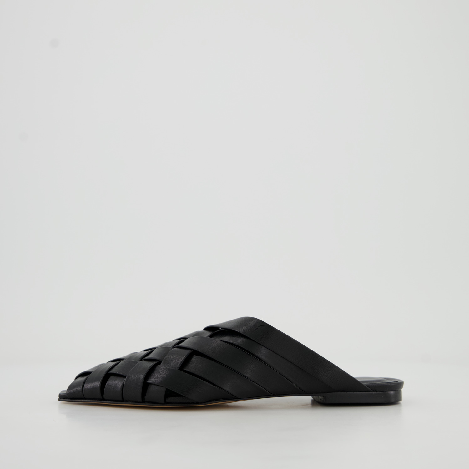 Carrano Clogs & Crocs