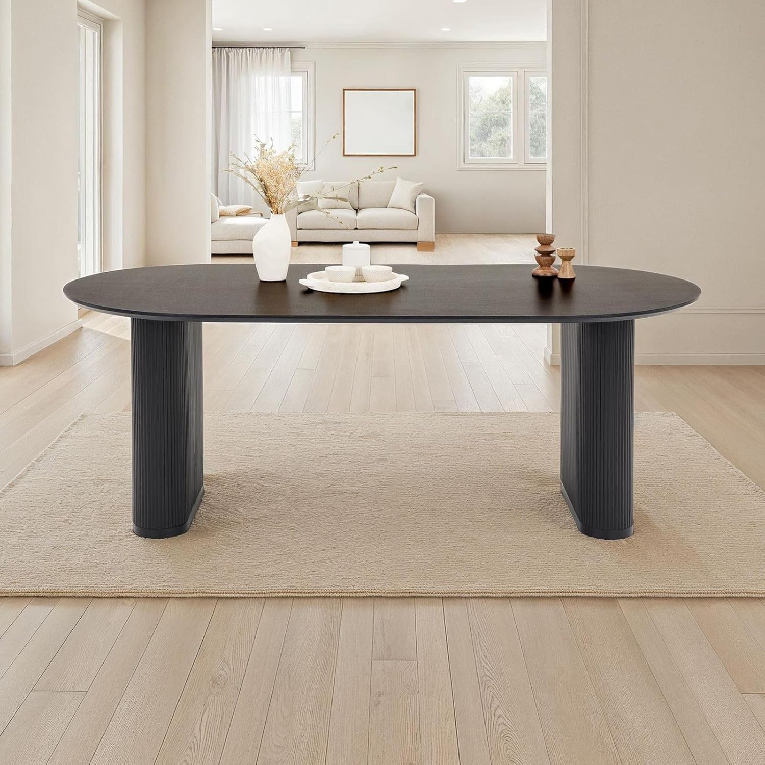 IDIMEX Esstisch Donovan 200x100 (BxT), Schwarz – ovaler Esszimmertisch mit modernen Tischbeinen aus Metall im Rillendesign, Tischplatte in schwarzer Holzoptik MDF