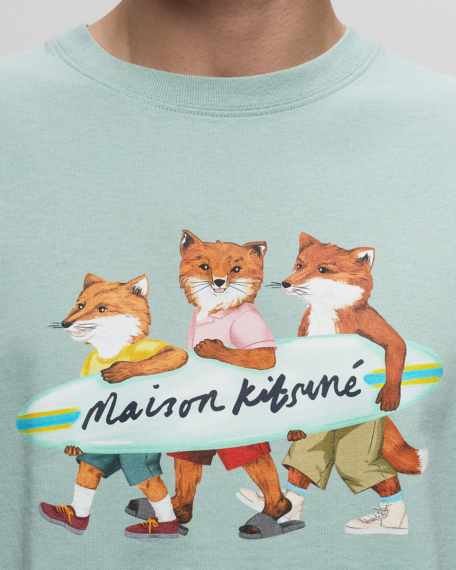 Maison Kitsune SURFING FOXES COMFORT TEE-SHIRT
