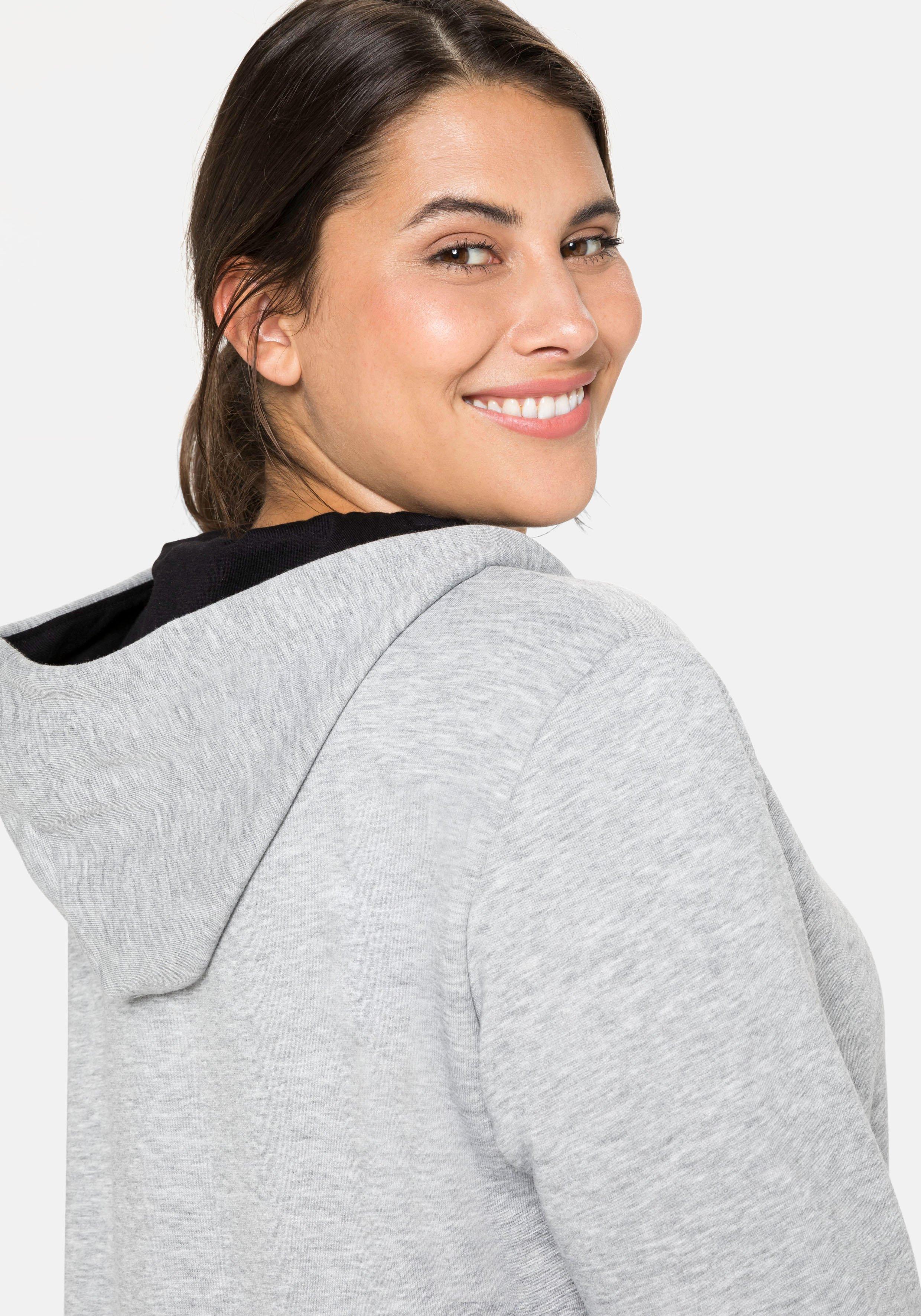 Kapuzensweatshirt mit Kontrastdetails