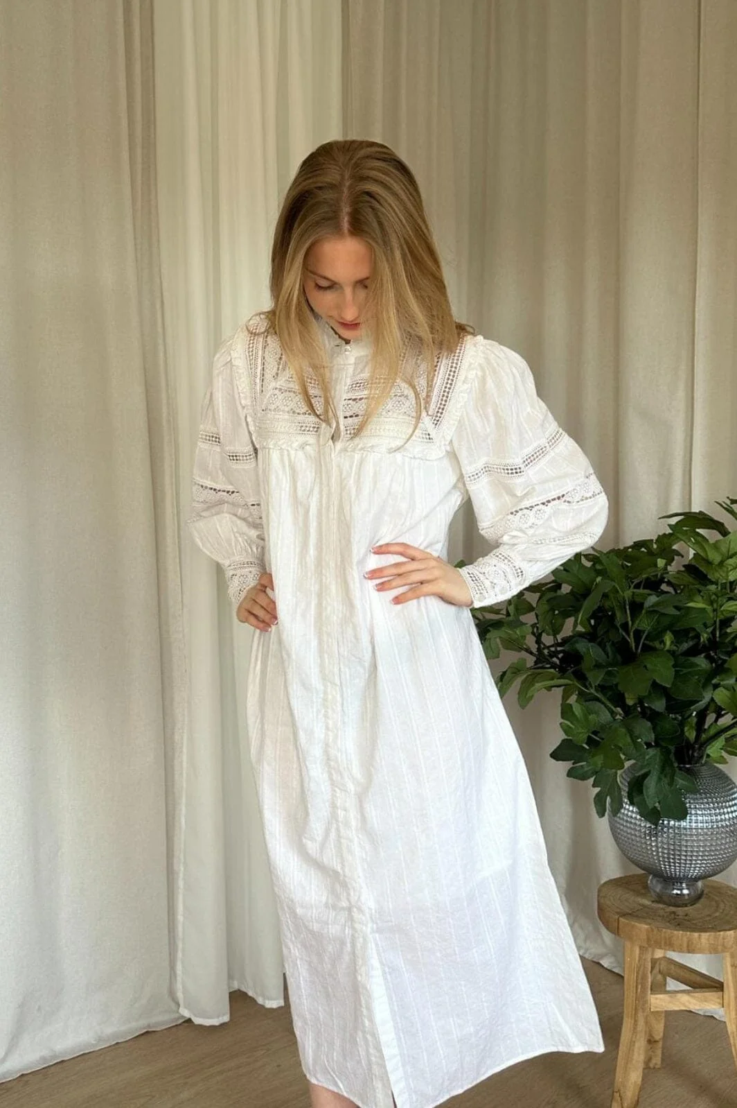 Noella Janet Dress 006 offwhite