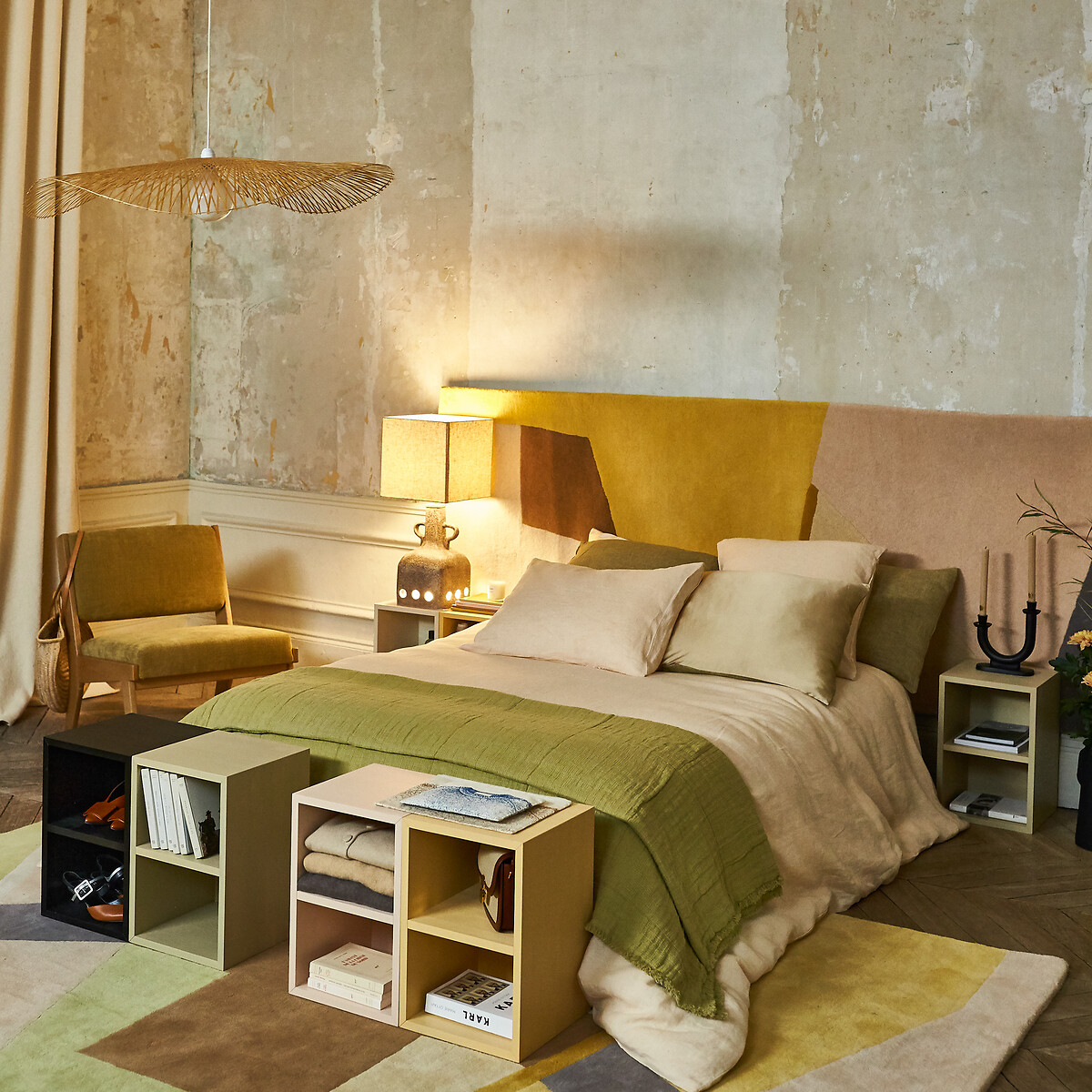ALEXANDRA GOLOVANOFF X LA REDOUTE INTERIEURS<br>Mesa lateral, pinho maciço, Ferou