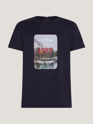 Camiseta com estampa de paisagem