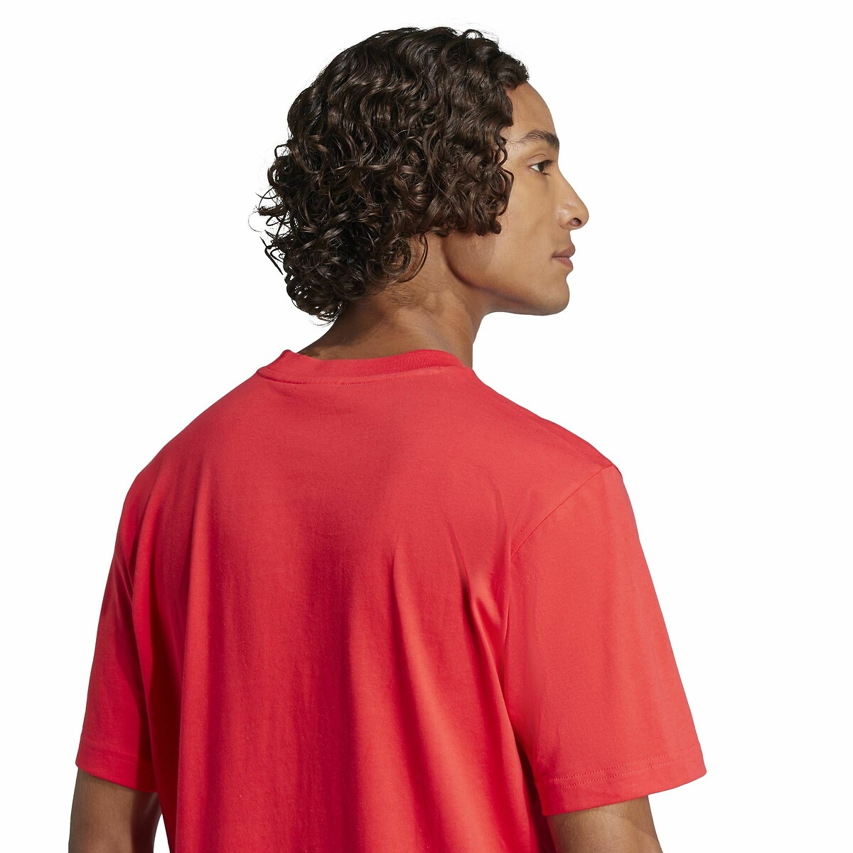 ADIDAS ROUPAS ESPORTIVAS<br>Camiseta de manga curta Essentiel com logo pequeno