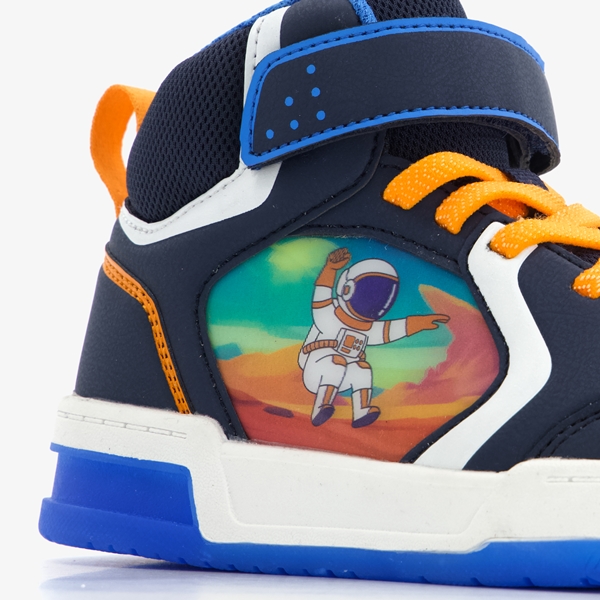 Blue Box hoge jongens sneakers met astronaut