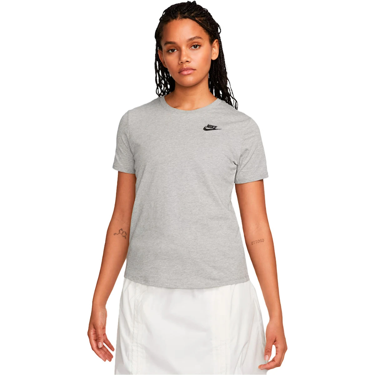T-Shirt Nike Sportswear Club Mulher