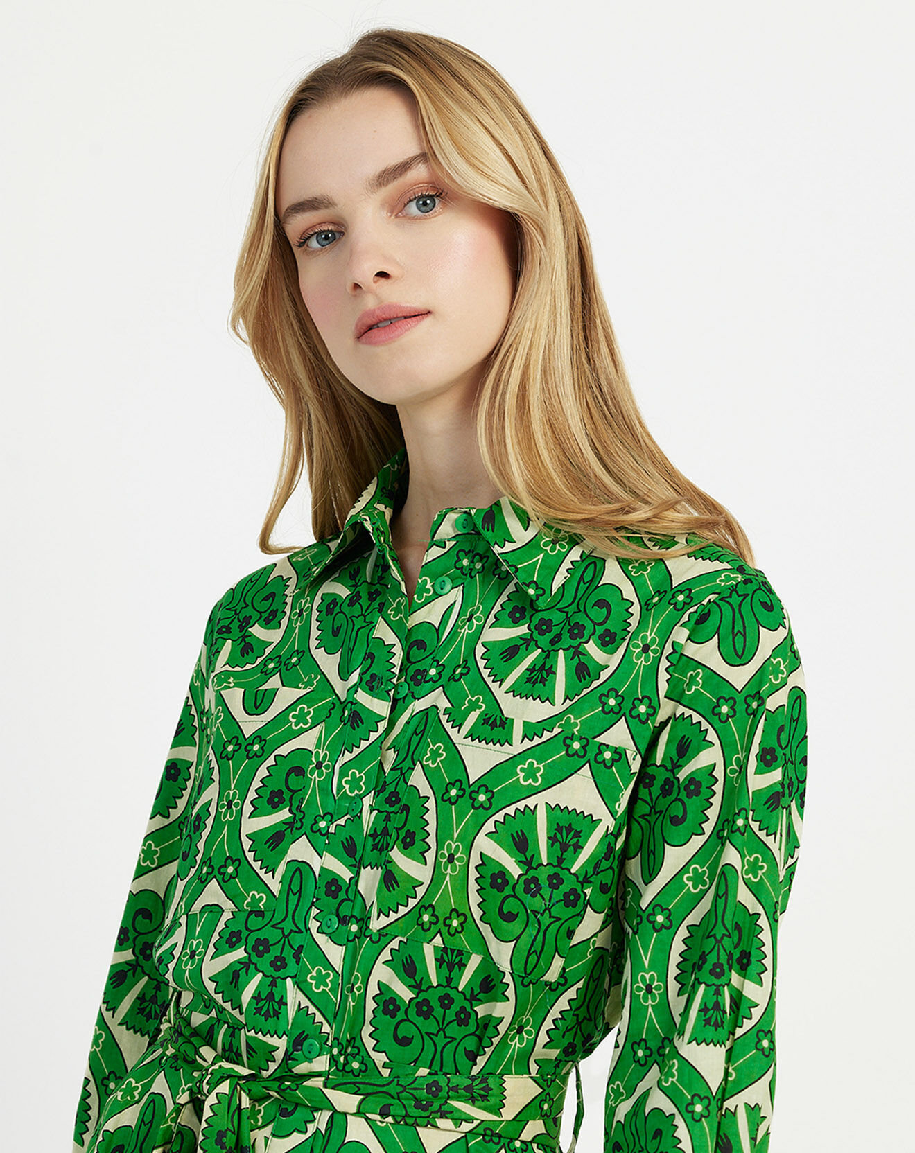 An'ge Robe Olimo pomme
