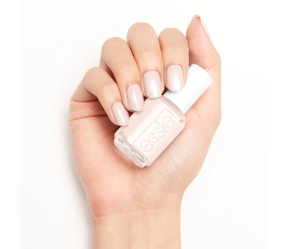essie Nagellack swoon in the lagoon Kollektionboatloads of love