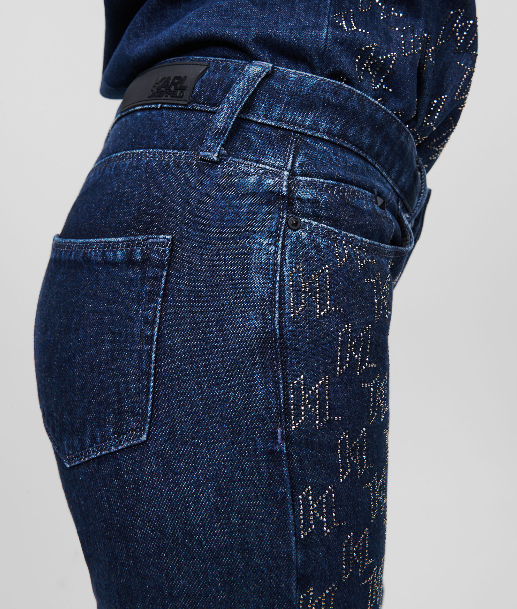 JEAN KL MONOGRAM À STRASS